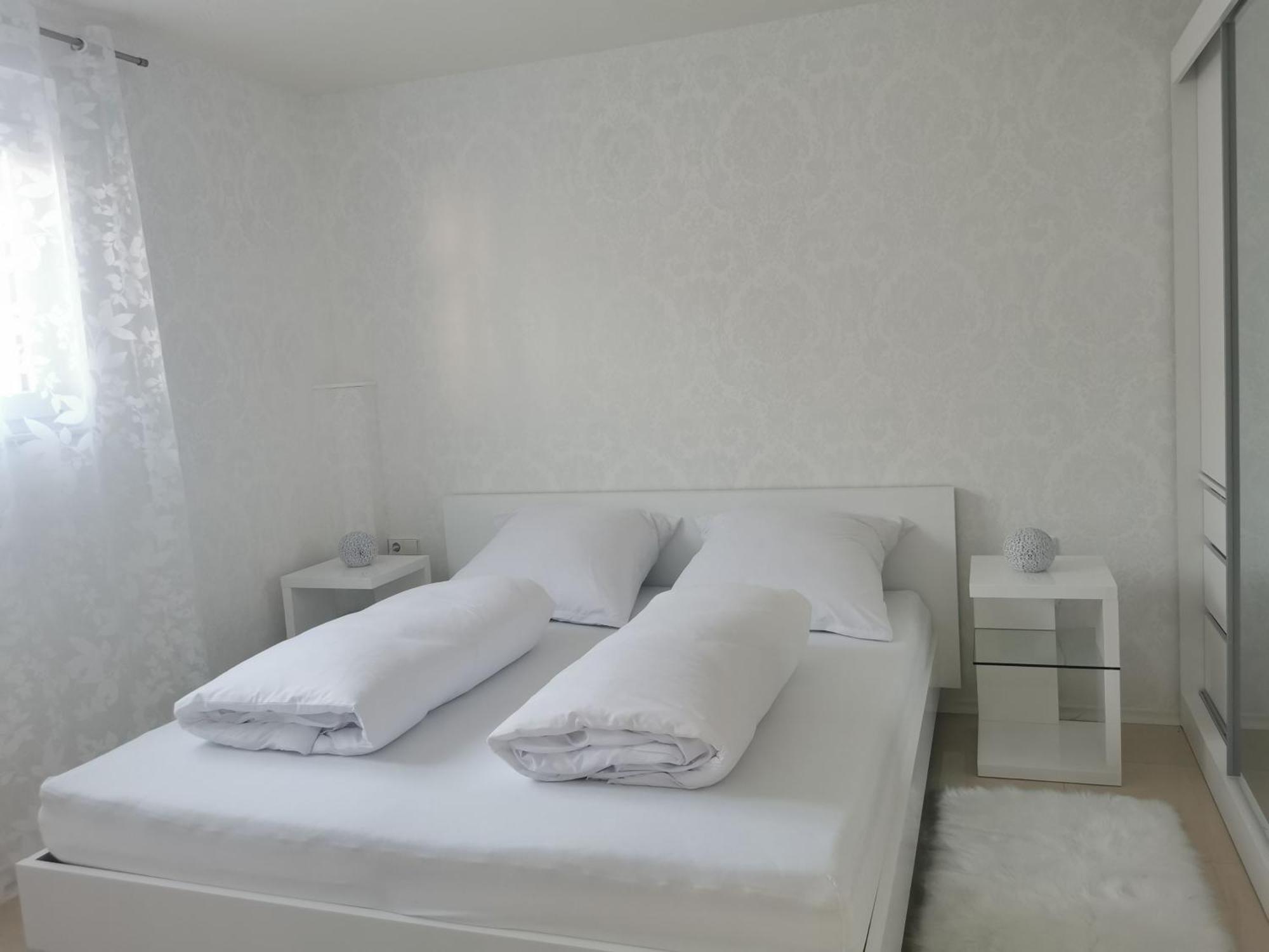 Ferienwohnung Edelweiss Rust Bagian luar foto