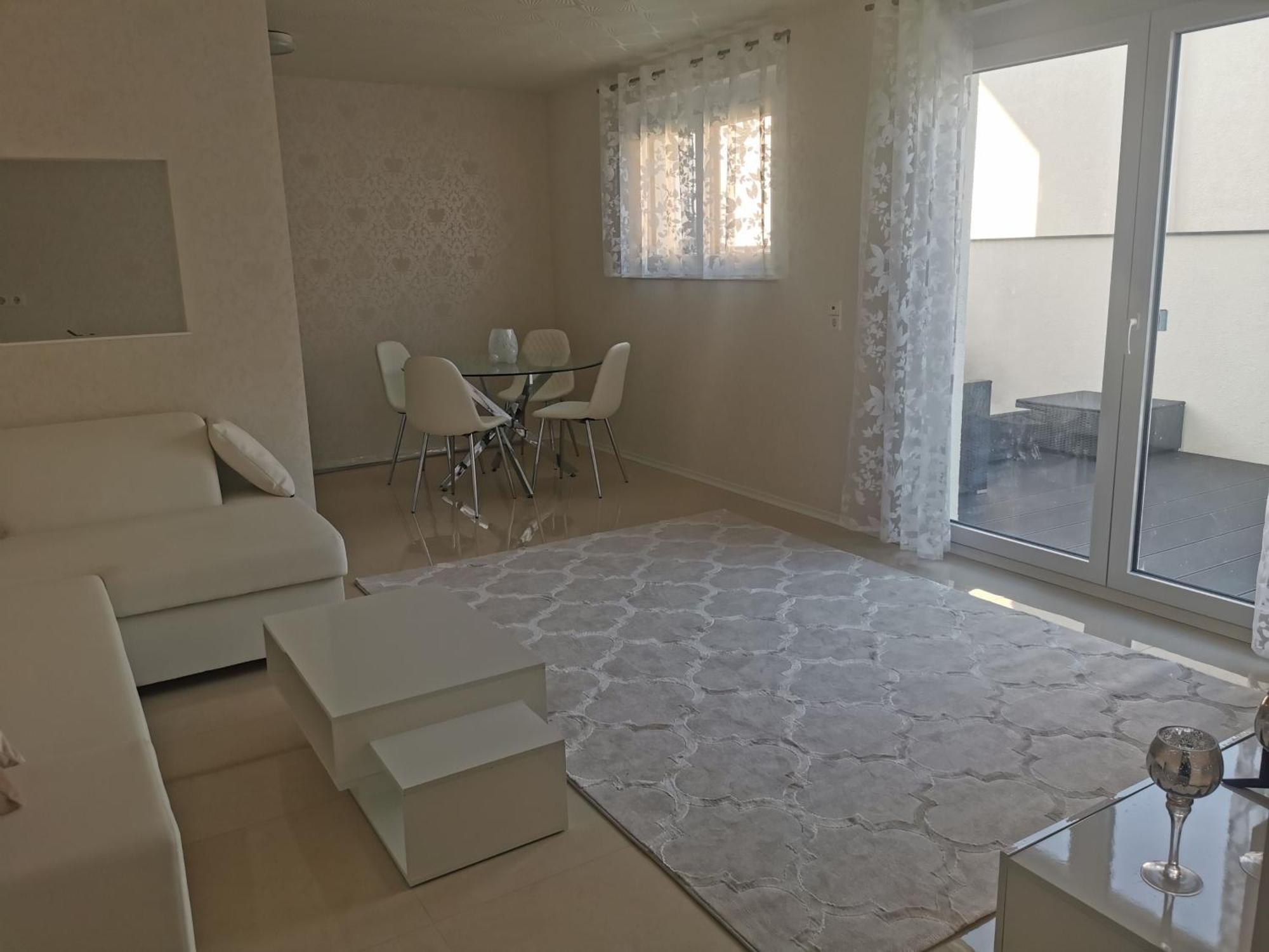 Ferienwohnung Edelweiss Rust Bagian luar foto